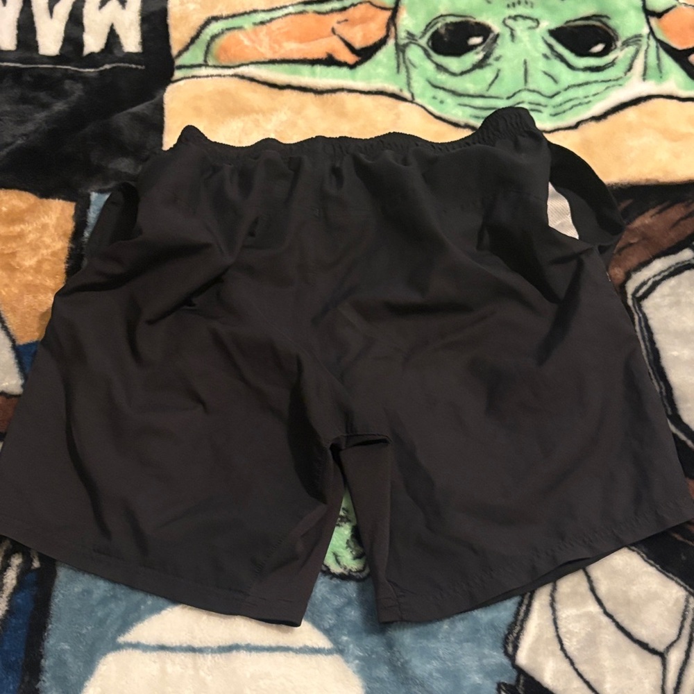 Nike Men's Black Performance Shorts - Picture 4 of 5